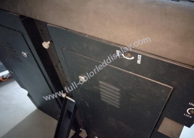 10-150M Outside Led Display Advertising Easy Maintenance 6500k