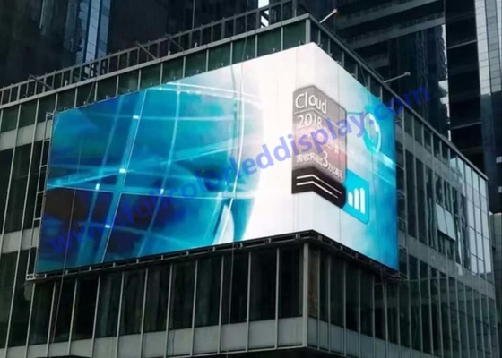 Naked Eye 3D Led Video Advertising Screen 90 Degree Corner Synchronous System